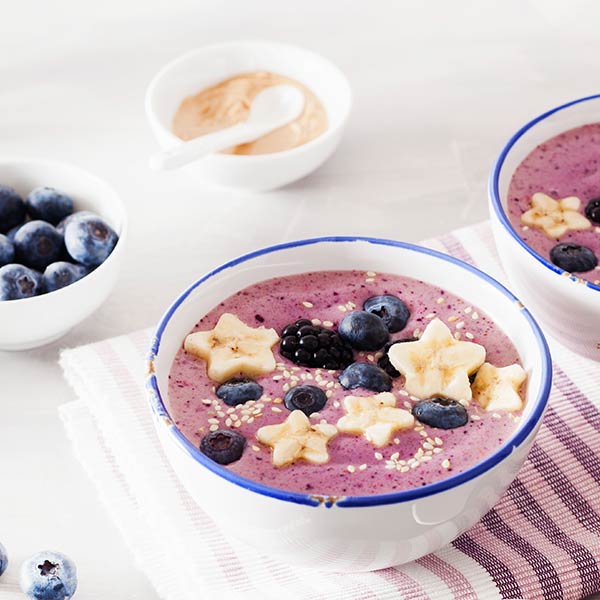 Fruit and Veggie Smoothie Bowl