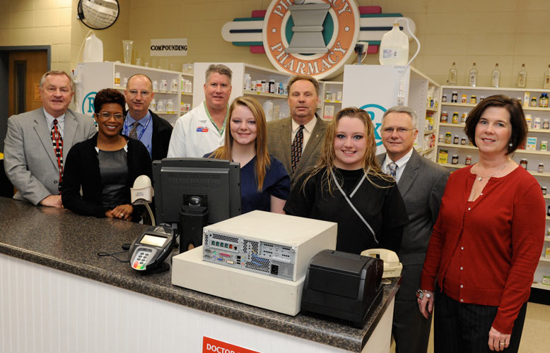 Food City Donates Equipment to Walters State Community College