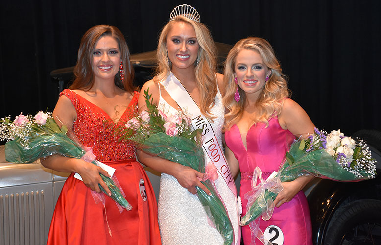 Callie Corum Crowned Miss Food City 2017