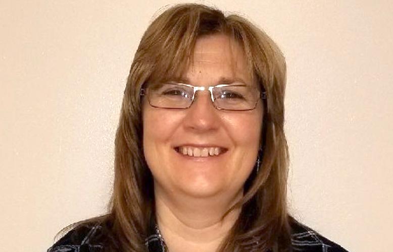 Carolyn Roberts Named Store Manager of Galax Food City 