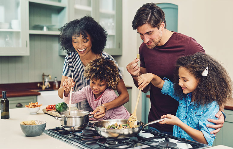 Wellness Club — Preparing Meals with the Whole Family