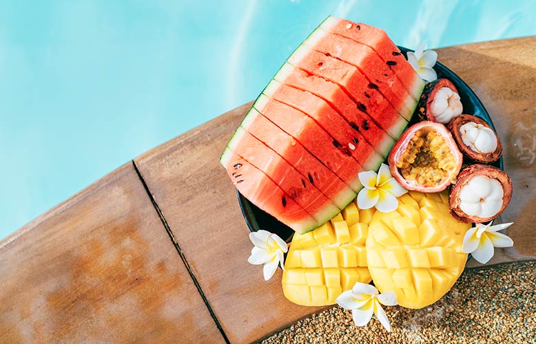 Wellness Club — Tips for Eating Healthier on (Socially Distant) Vacations