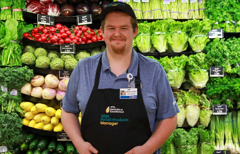 Food City Produce Manager Receives National Recognition