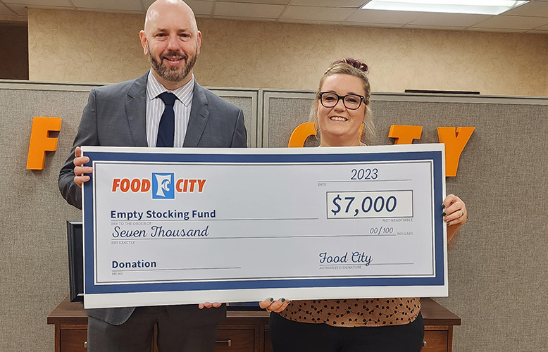 Food City Continues Their Support of Knoxville News Sentinel’s Empty Stocking Fund