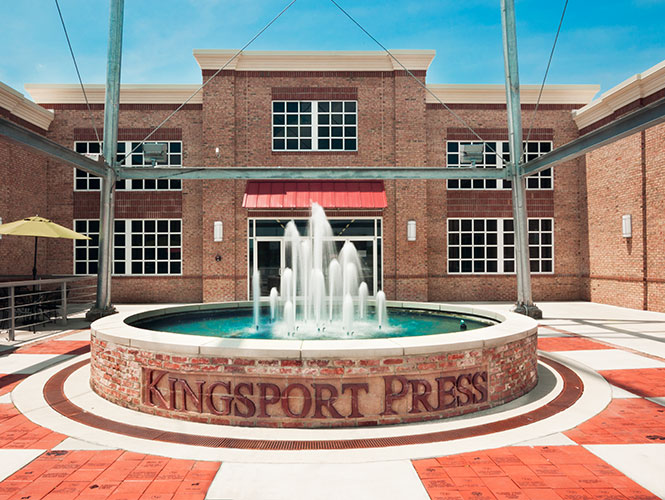 With two modern event facilities in Kingsport, the Press Room and the Crown Center, Food City can accomodate your next small party or large affair.