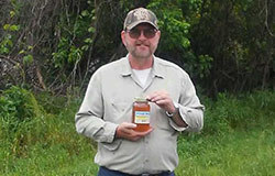 Gary Strange started his apiary in 1983 with 100 hives in Del Rio, TN. Today, Gary and his crew care for 1650-2000 natural hives harvesting pure, raw honey.