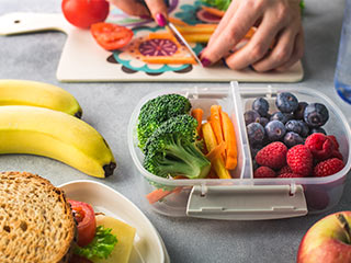Try these tips to offer well-rounded meals and snacks from the Food City Wellness team.