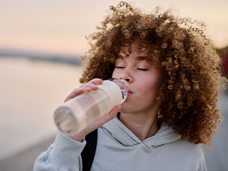 The Food City® Wellness team gives us some helpful tips for staying hydrated this summer.