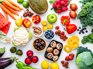 Learn more about the connection between what you eat and skin health from the Food City Wellness team.